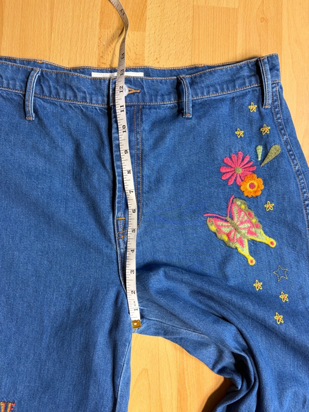 MOTHER The Heyday Hustler Roller Wide Leg in Hodgepodge Floral Embroidery - Picture 15 of 16
